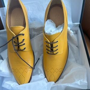 Custom Oxfords from Angela Scott